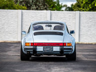 Drive Straat - 1974 Porsche 911 SC Polar Silver 9114103164 - Outdoors Miami
