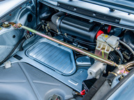 Drive Straat - 1974 Porsche 911 SC Polar Silver 9114103164 - Outdoors Miami