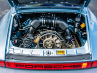 Drive Straat - 1974 Porsche 911 SC Polar Silver 9114103164 - Outdoors Miami