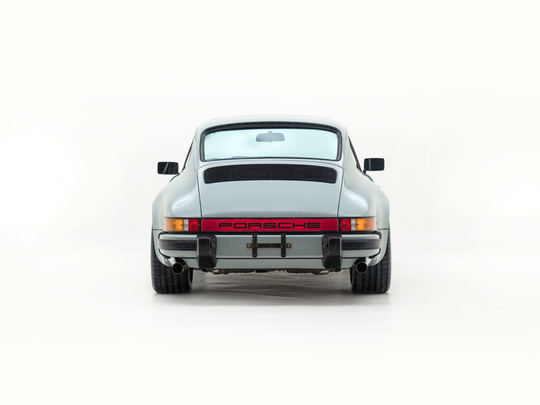 Straat Automobile 1983 Porsche Straat 3.0i Dolphin GrayWPOAA0916DS121381